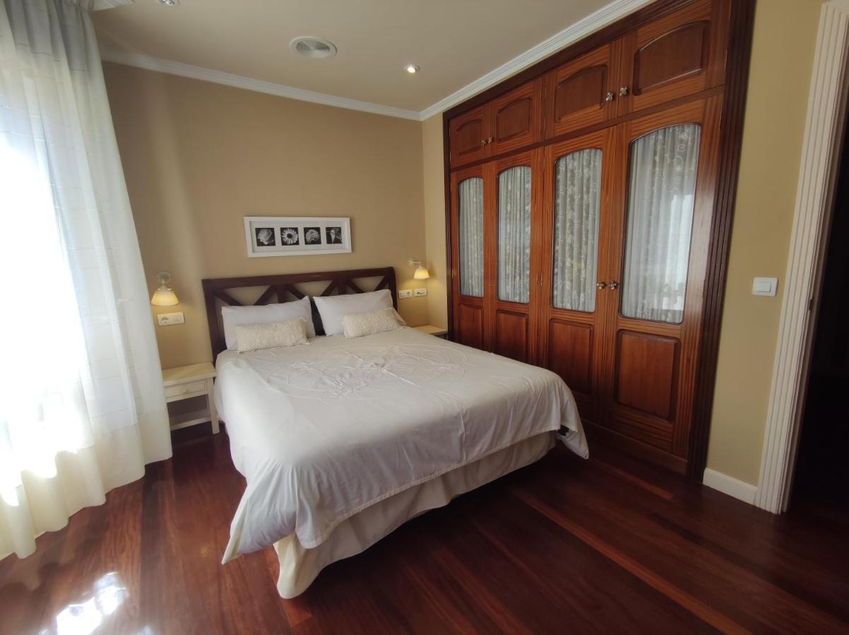 סנטיאגו דה קומפוסטלה Hhc - Holidays House Compostela מראה חיצוני תמונה