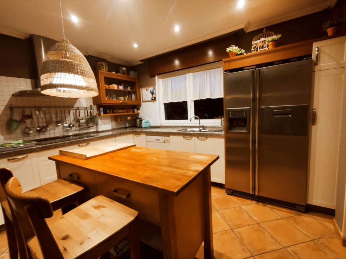 סנטיאגו דה קומפוסטלה Hhc - Holidays House Compostela מראה חיצוני תמונה